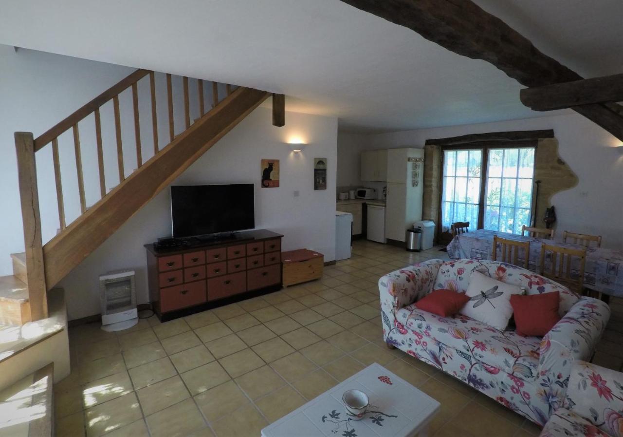 Ferienhaus La Libellule And Le Papillon At Les Leroux, Near Frayssinet-le-Gélat